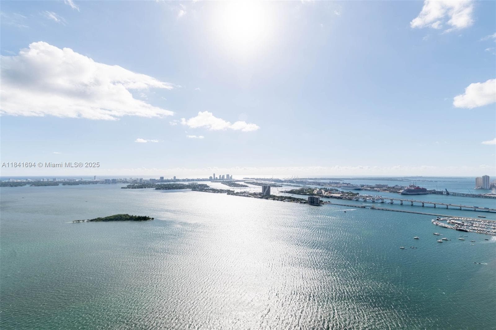 700 NE 24 ST # 5005, Miami FL 33137 — 25