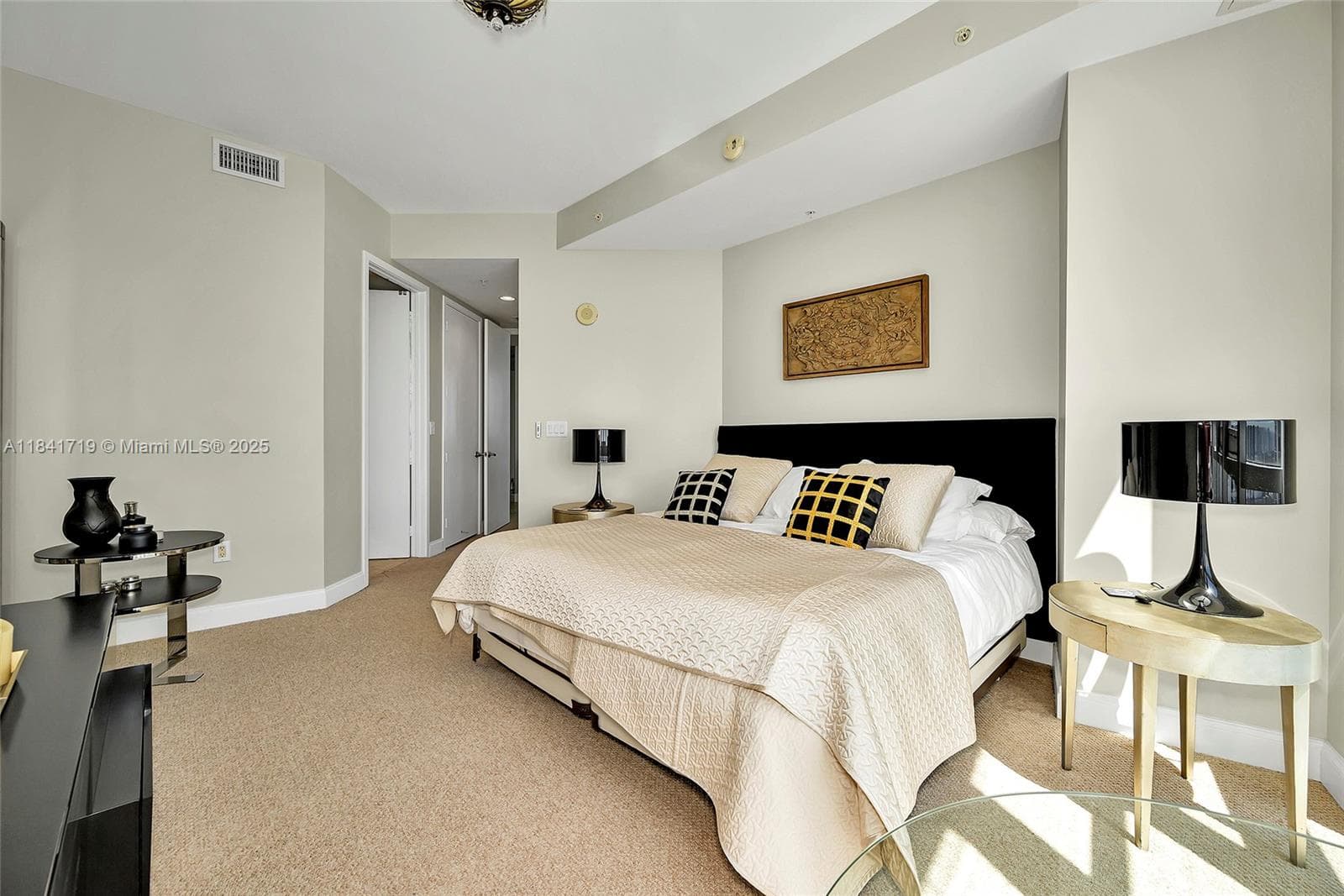 18201 Collins Ave # 4009A, Sunny Isles Beach FL 33160 — 20