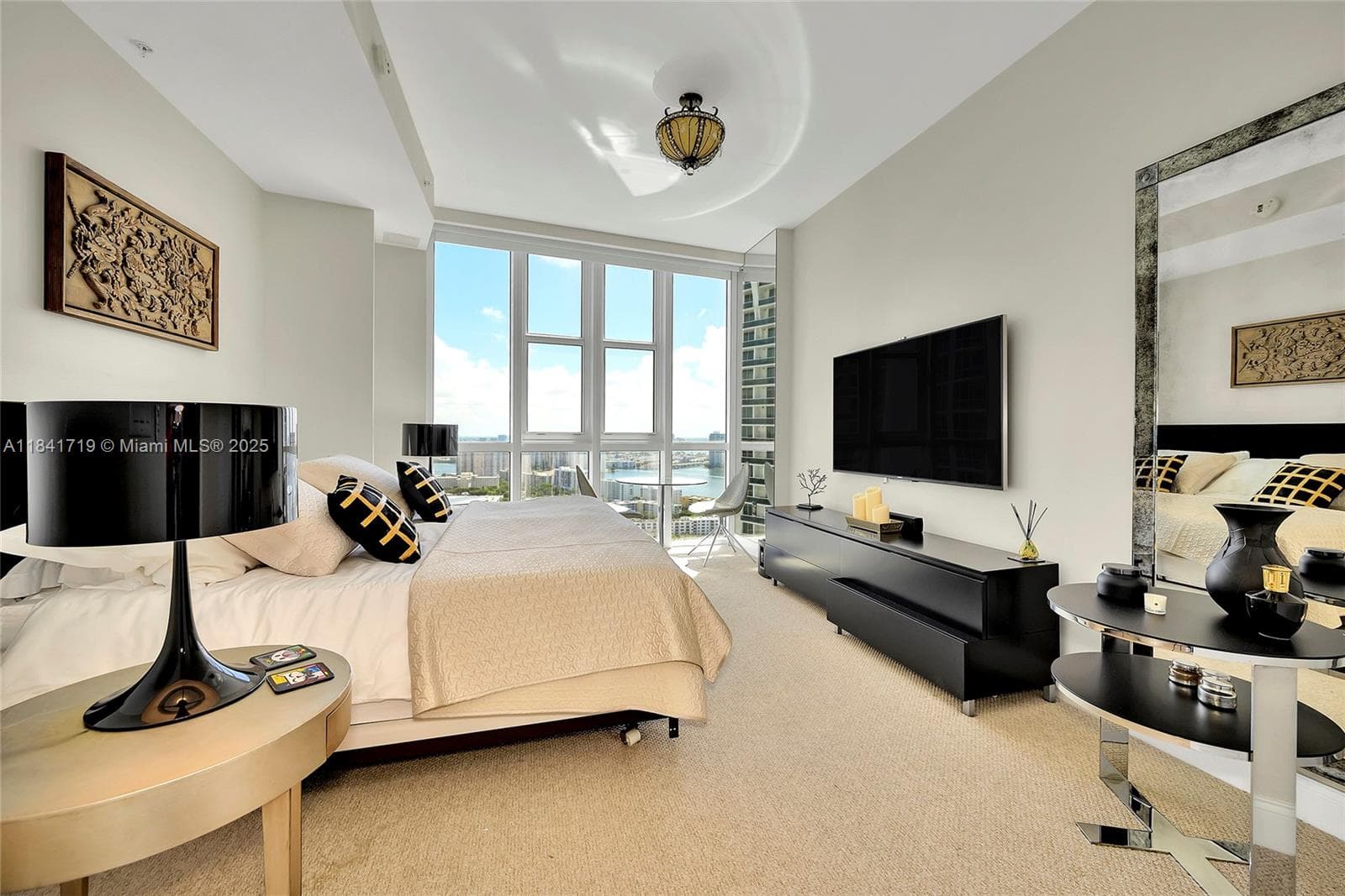 18201 Collins Ave # 4009A, Sunny Isles Beach FL 33160 — 18