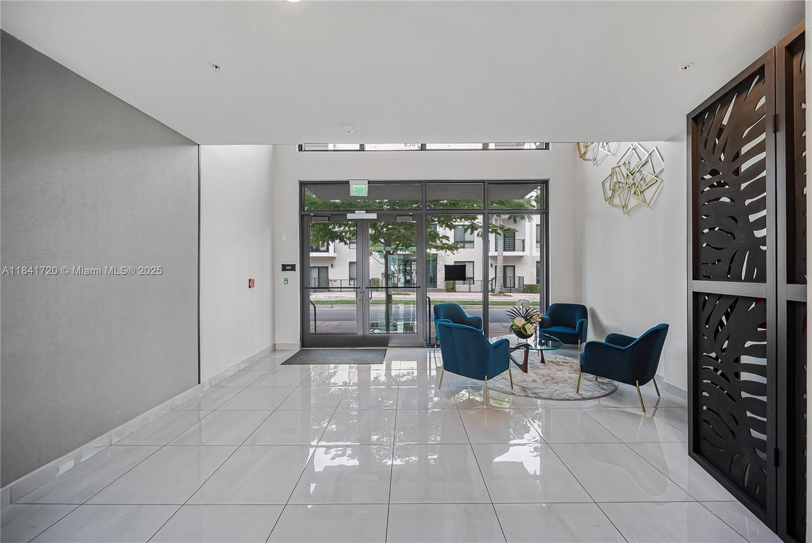 8265 NW 41st St # 202, Doral FL 33166 — 23