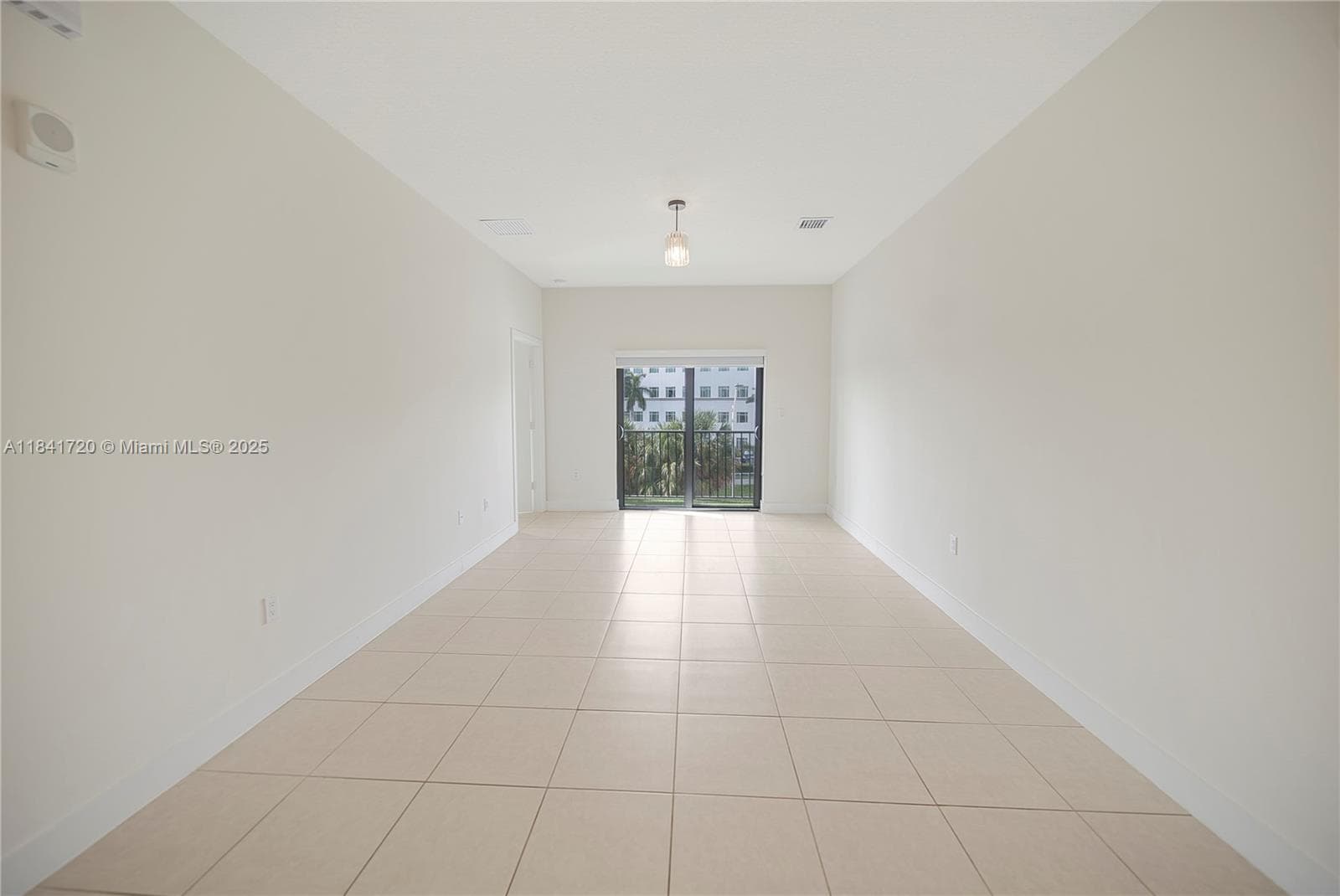 8265 NW 41st St # 202, Doral FL 33166 — 2
