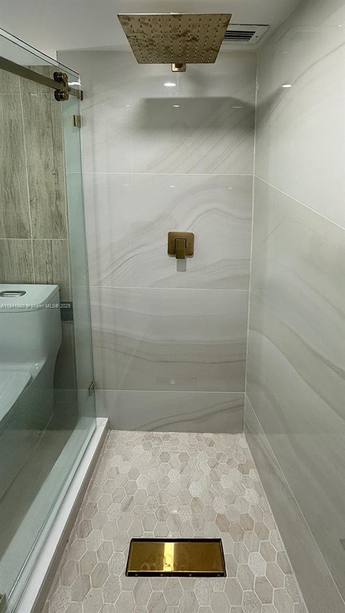 18071 Biscayne Blvd # 1202, Aventura FL 33160 — 28