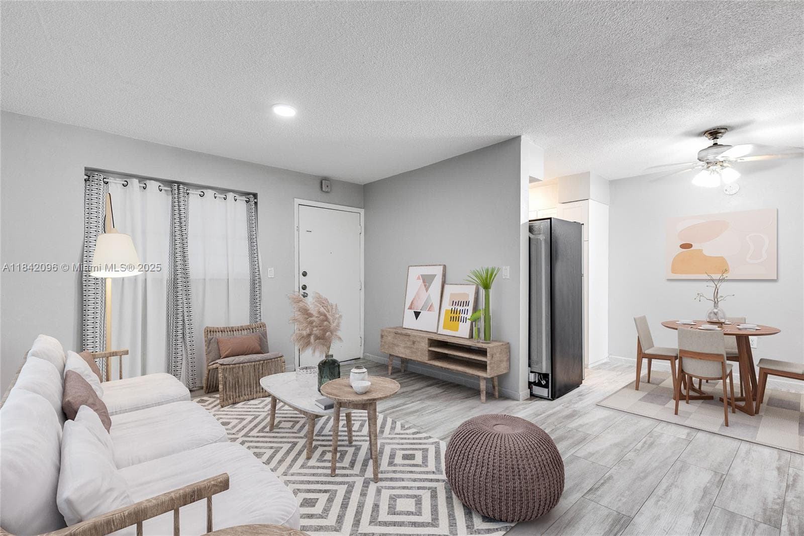 2465 SW 18th Avenue # 3208, Miami FL 33145 — 1