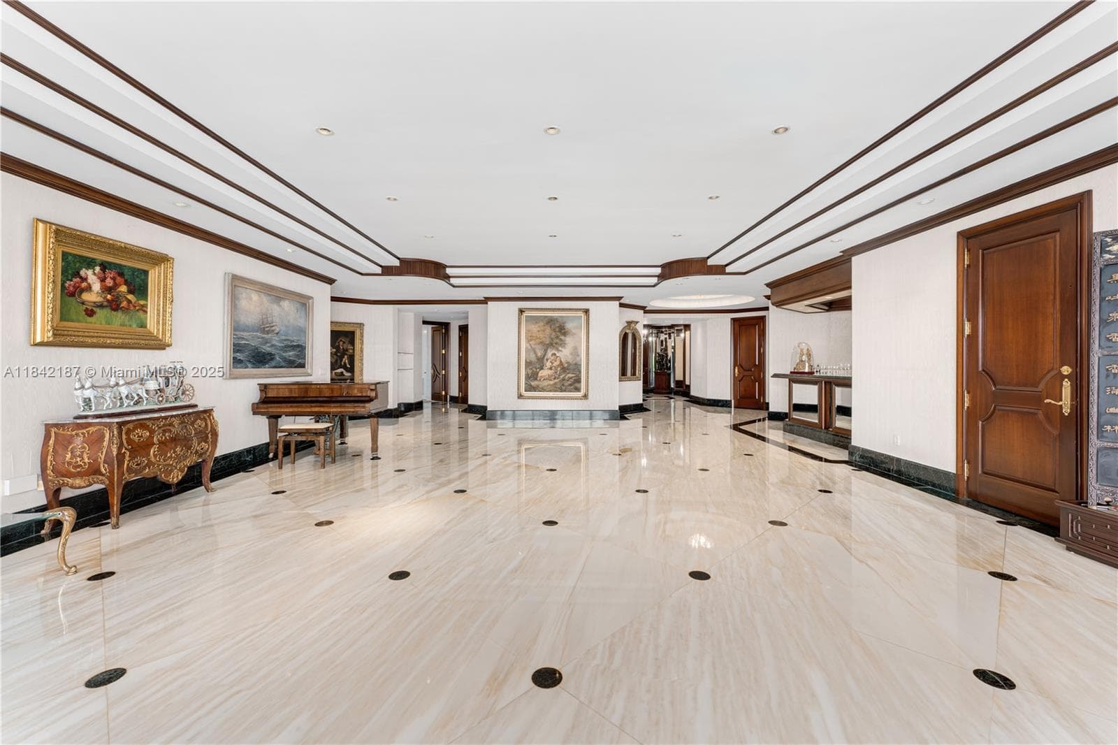 5757 Collins Ave # 4, Miami Beach FL 33140 — 13