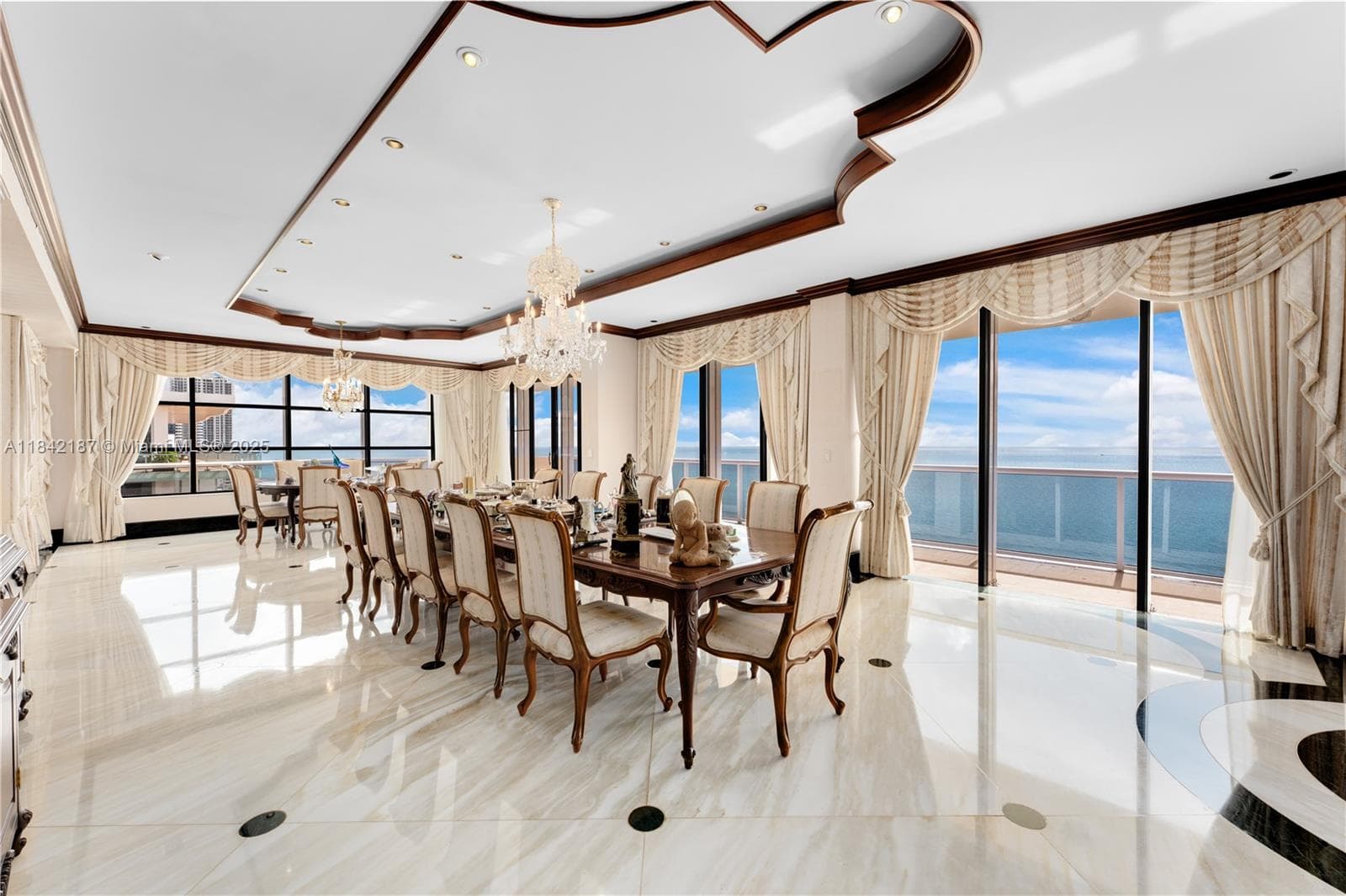 5757 Collins Ave # 4, Miami Beach FL 33140 — 3