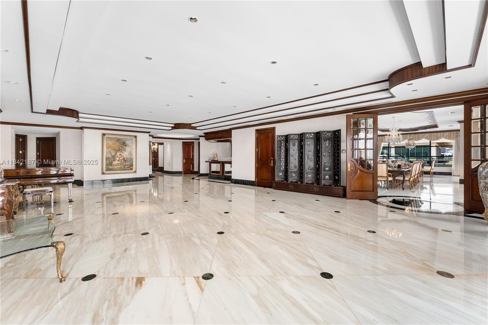 5757 Collins Ave # 4, Miami Beach FL 33140 — 14