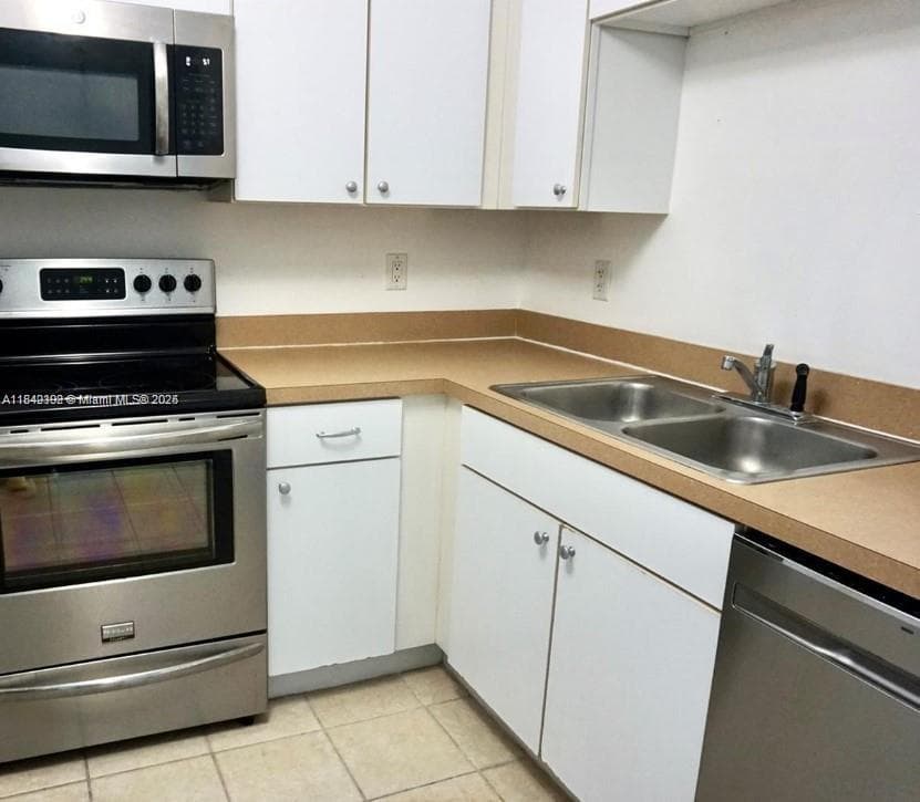 1250 S Miami Ave # 2006, Miami FL 33130 — 19