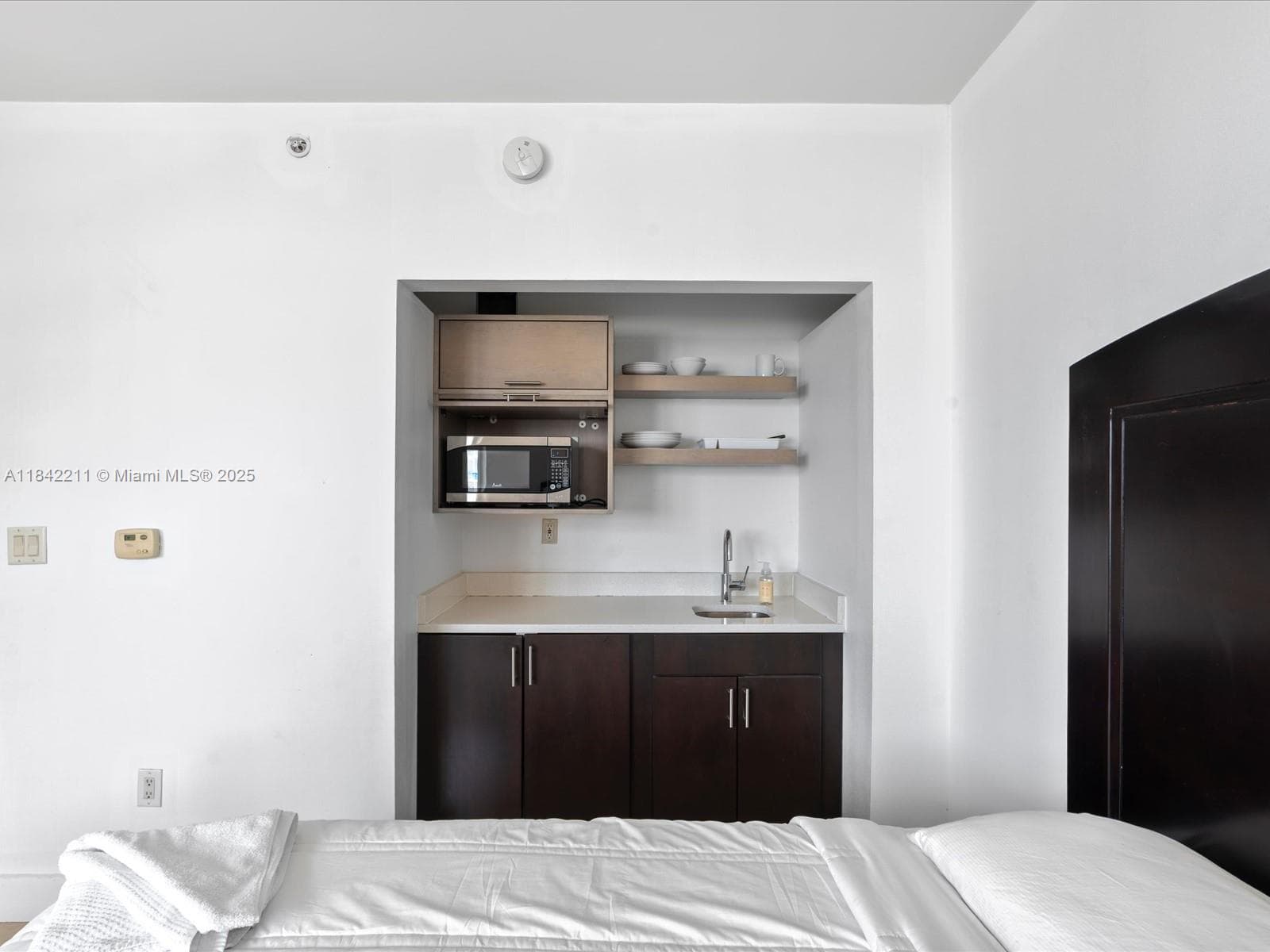 17375 Collins Ave # 808, Sunny Isles Beach FL 33160 — 39