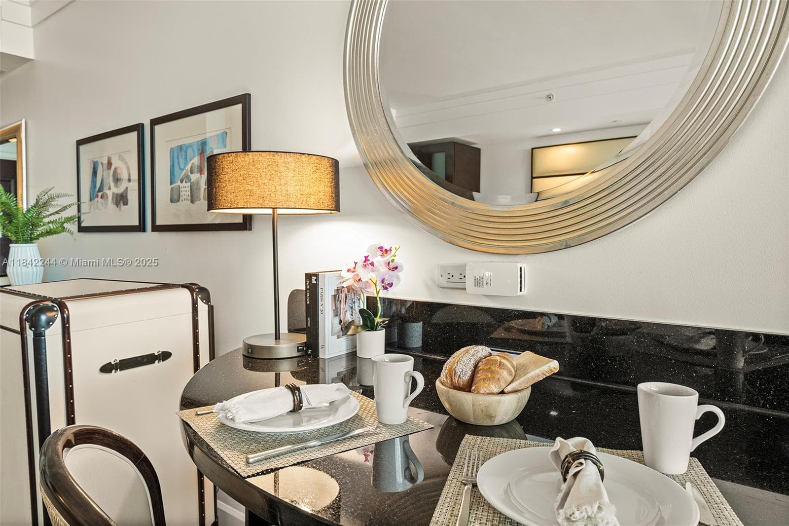 4391 Collins Ave # 802, Miami Beach FL 33140 — 16