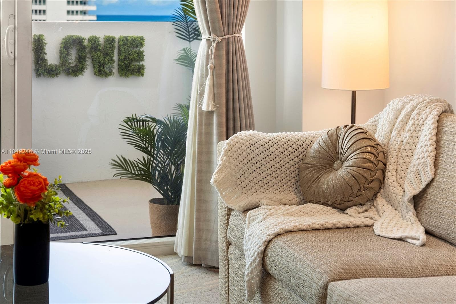 4391 Collins Ave # 802, Miami Beach FL 33140 — 10
