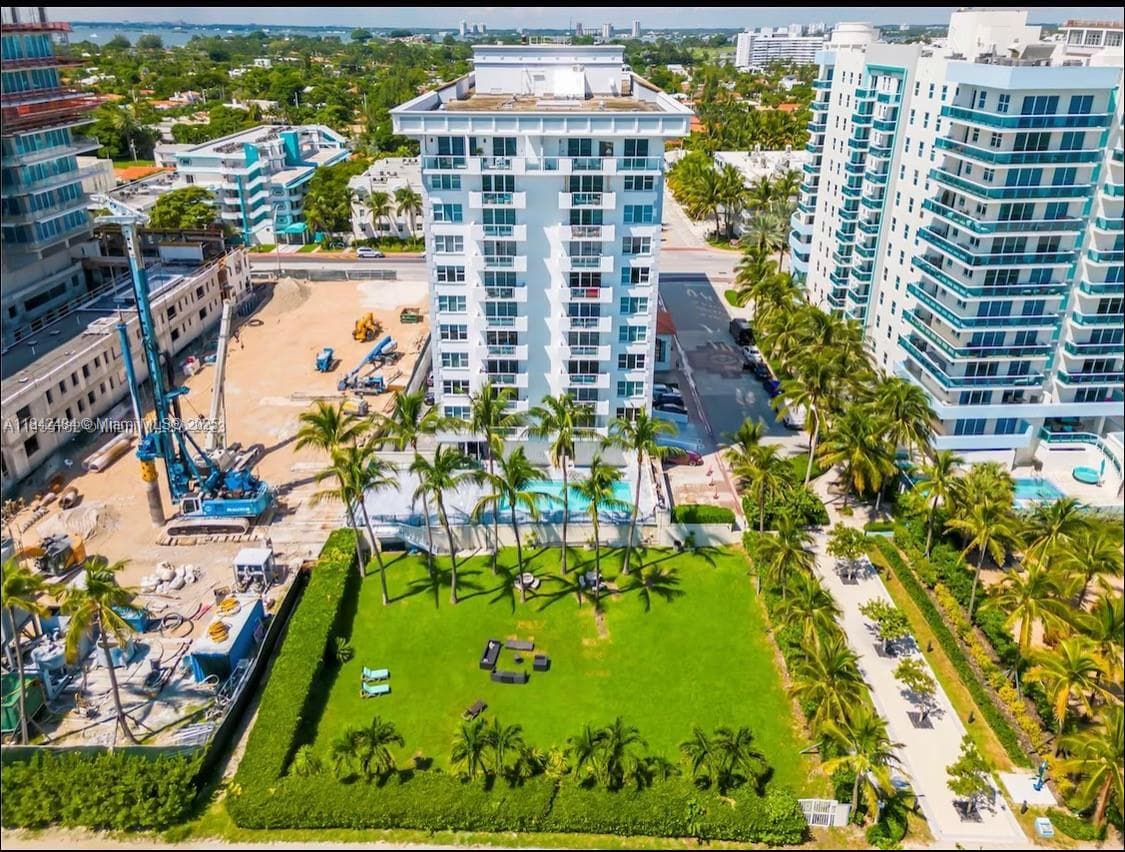 9195 Collins Ave # 912, Surfside FL 33154 — 15