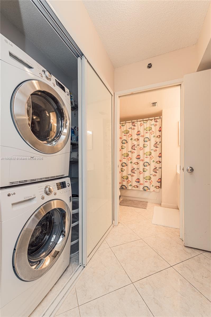 19801 E Country Club Dr # 4303, Aventura FL 33180 — 26