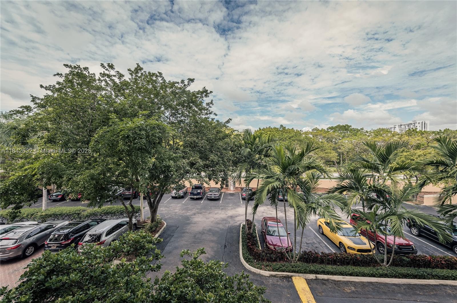 19801 E Country Club Dr # 4303, Aventura FL 33180 — 37