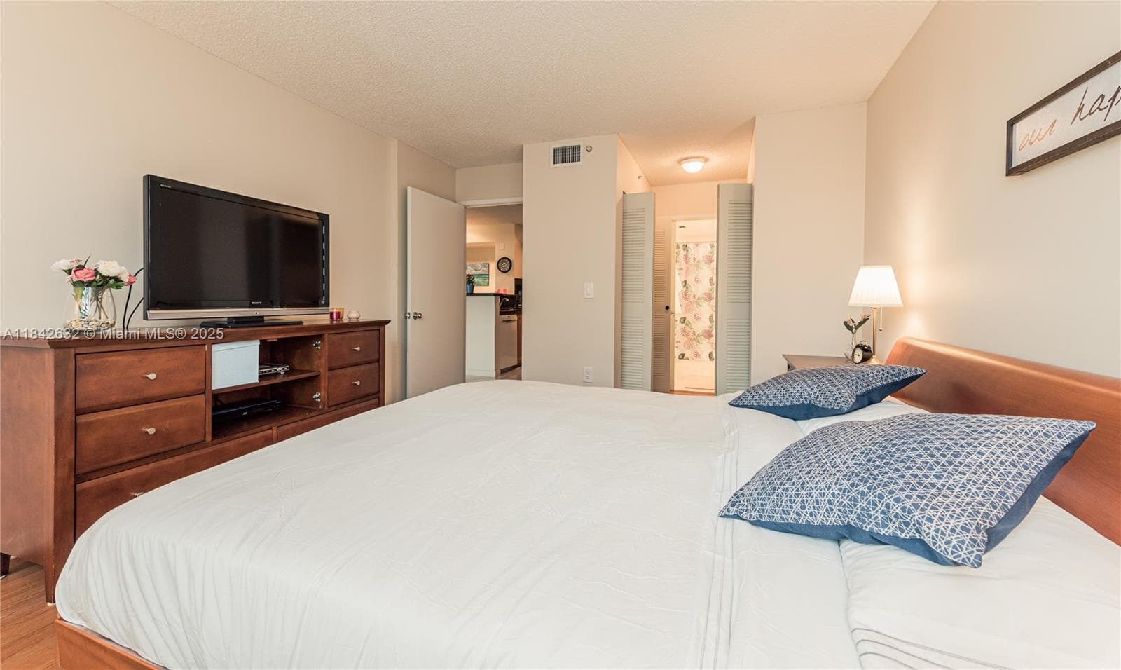 19801 E Country Club Dr # 4303, Aventura FL 33180 — 19