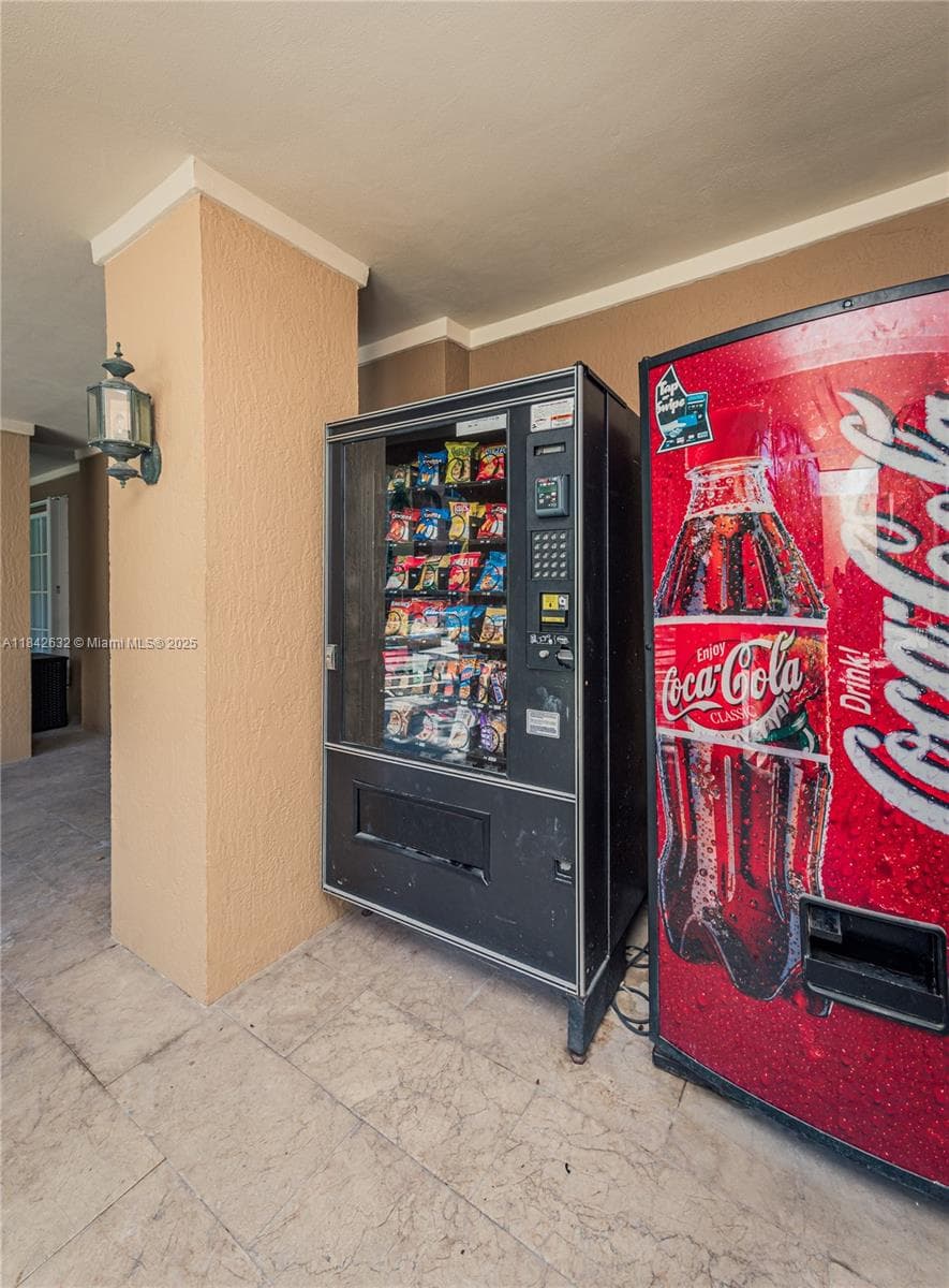 19801 E Country Club Dr # 4303, Aventura FL 33180 — 44