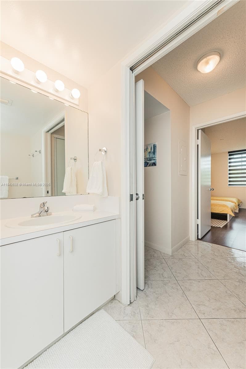 19801 E Country Club Dr # 4303, Aventura FL 33180 — 31