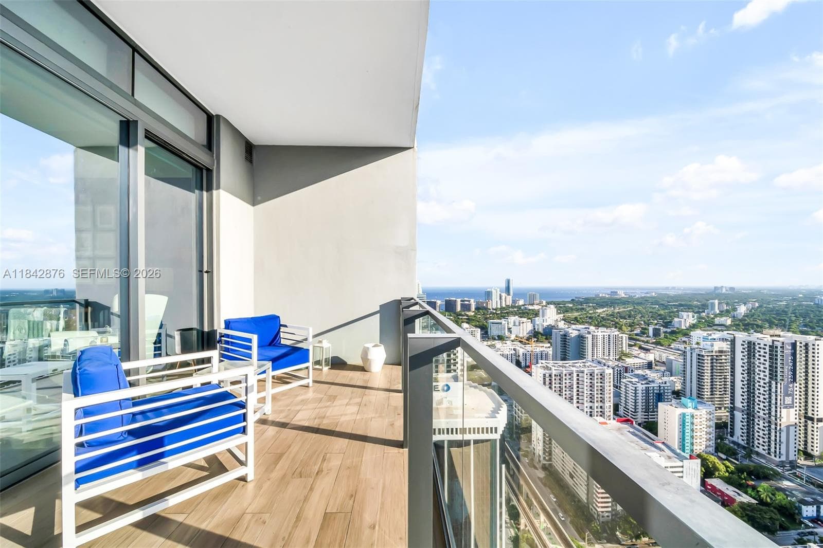 88 SW 7th St # 4004, Miami FL 33130 — 18