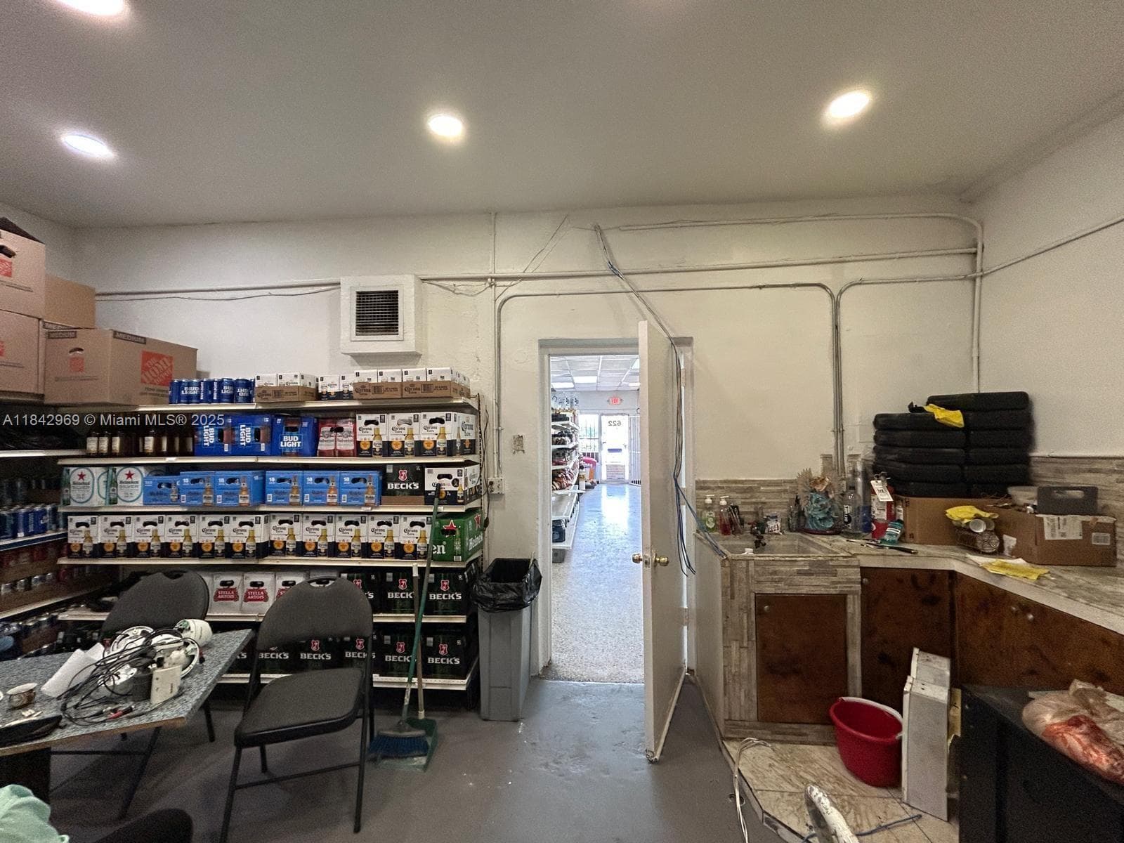 622 E 9th Street, Hialeah FL 33010 — 11