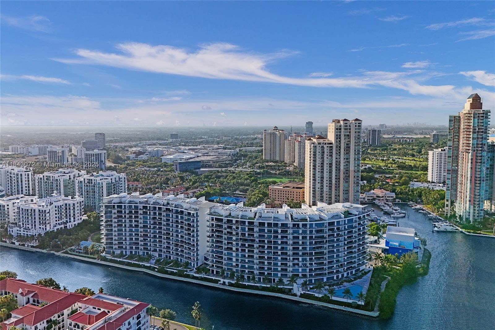 3250 NE 188th St # 402, Aventura FL 33180 — 1