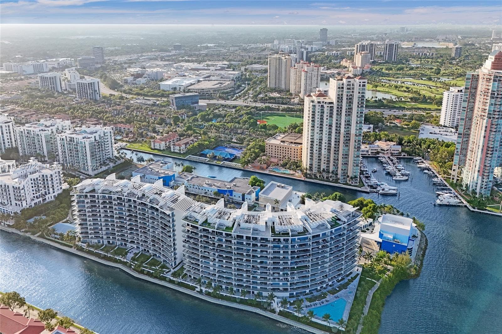 3250 NE 188th St # 402, Aventura FL 33180 — 44