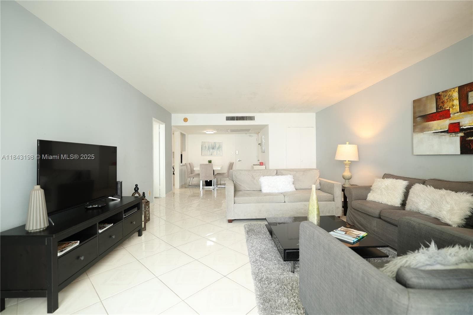 5151 Collins Ave # 927, Miami Beach FL 33140 — 3