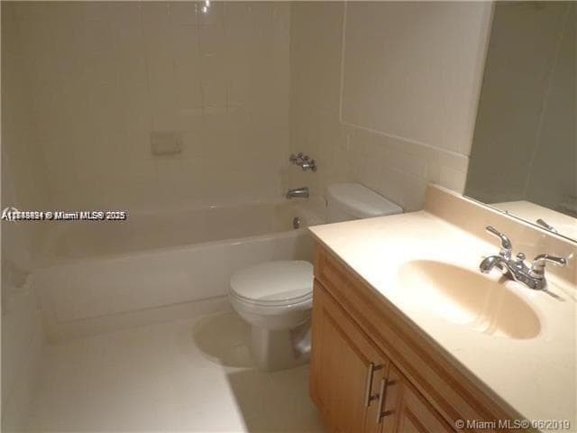 15225 NE 6th Ave # B207, Miami FL 33162 — 8