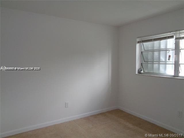 15205 NE 6th Ave # D212, Miami FL 33162 — 7