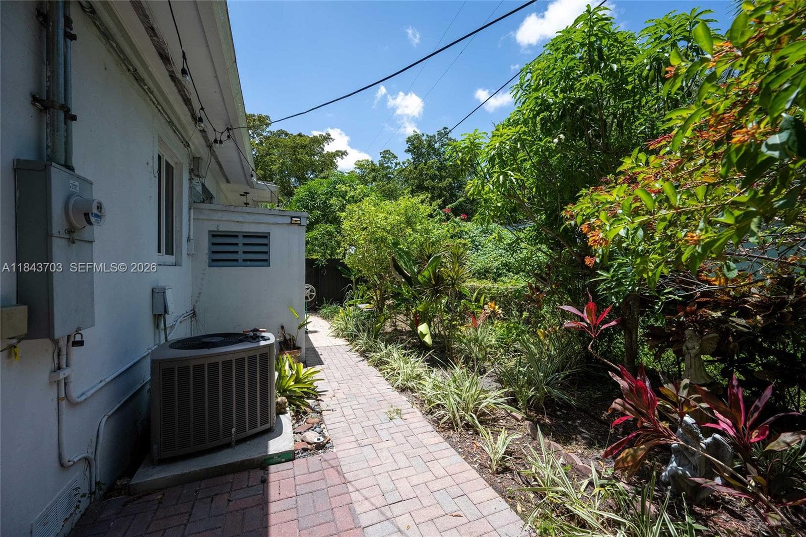 13325 NE 10th Ave, North Miami FL 33161 — 9