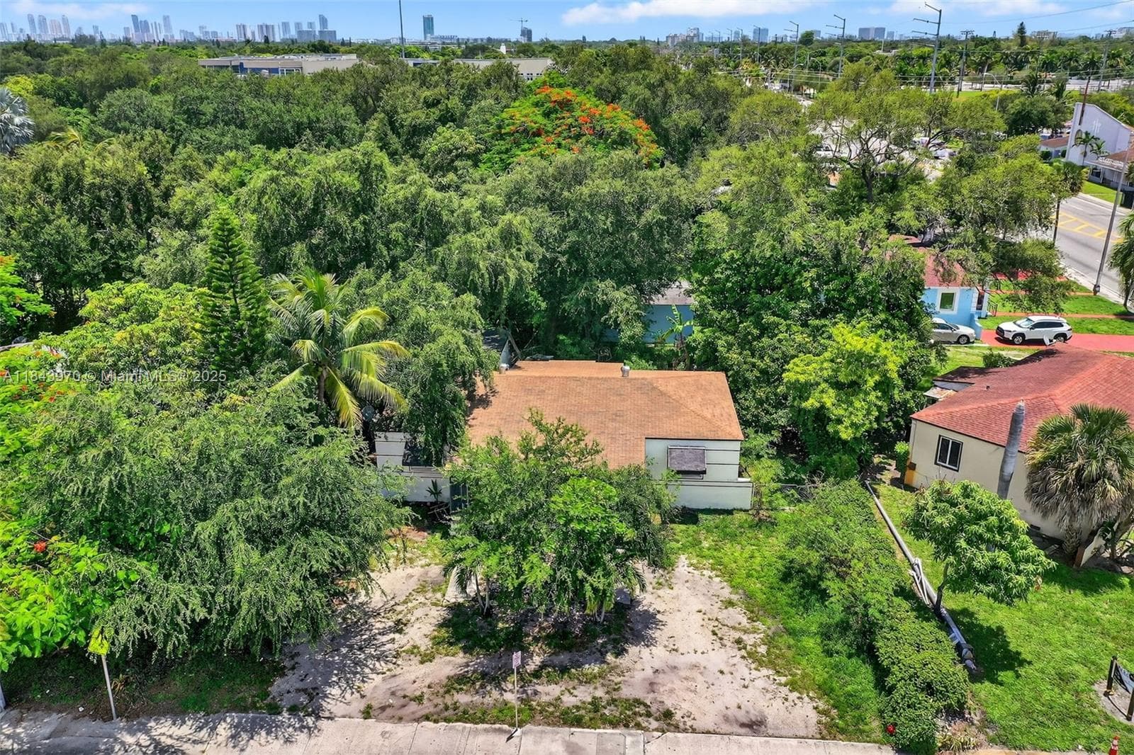 Irons Manor High Pine Add, North Miami, FL — 12