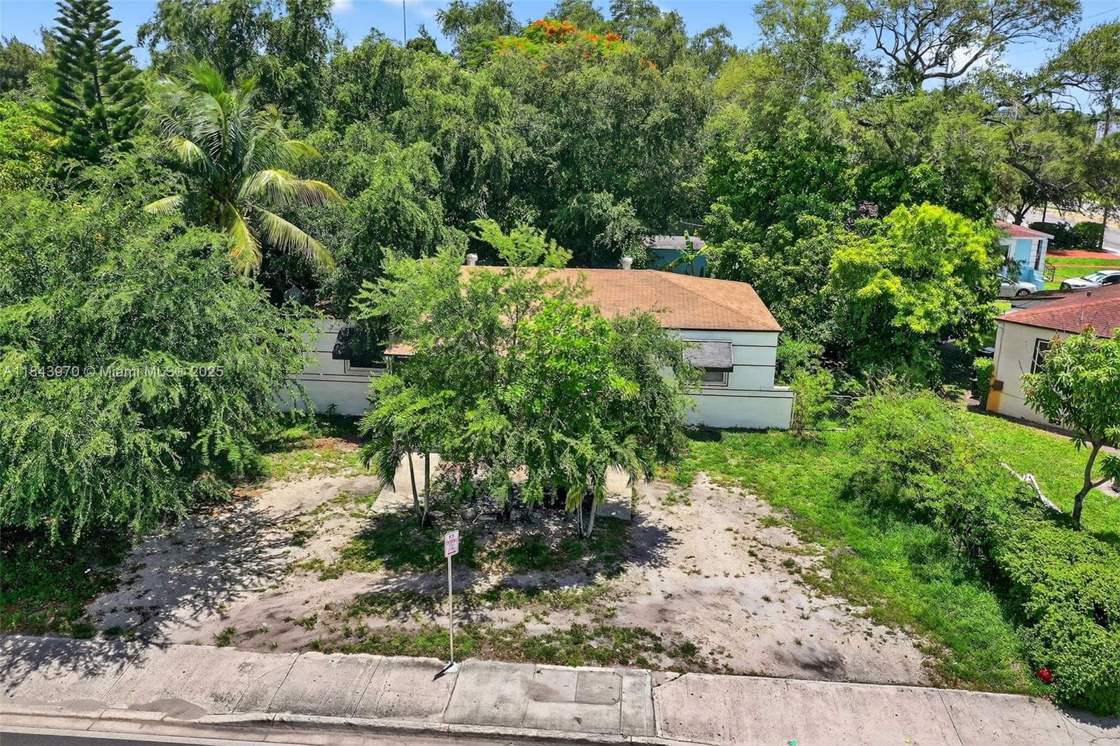 Irons Manor High Pine Add, North Miami, FL — 5