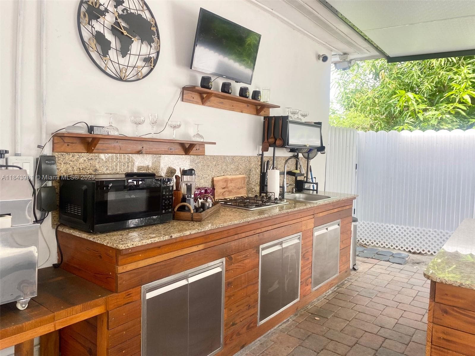 739 NW 112th St, Miami FL 33168 — 43