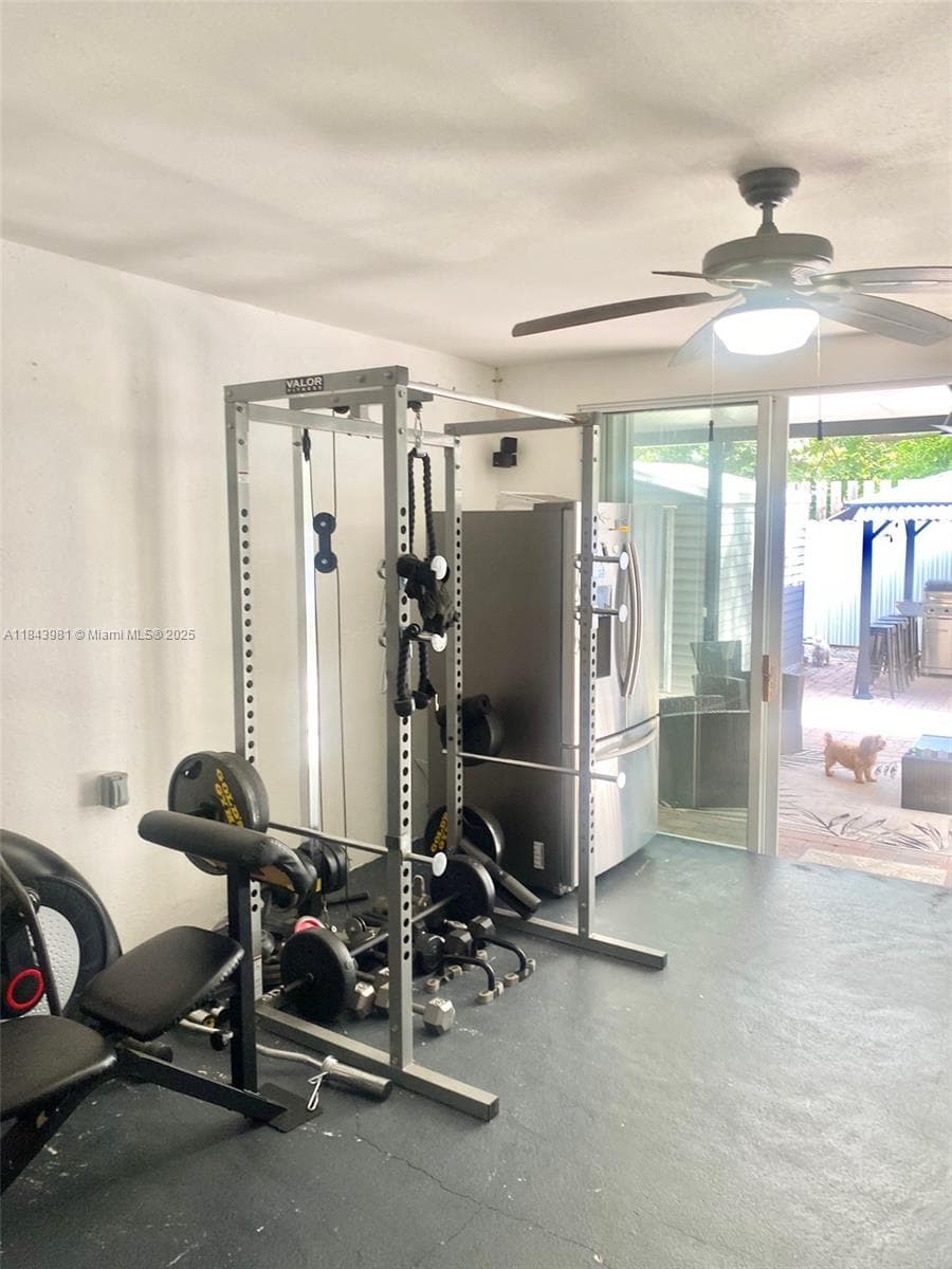 739 NW 112th St, Miami FL 33168 — 48