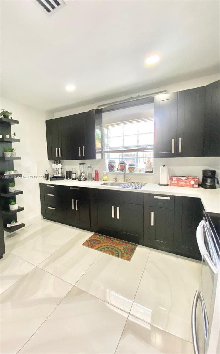 739 NW 112th St, Miami FL 33168 — 8