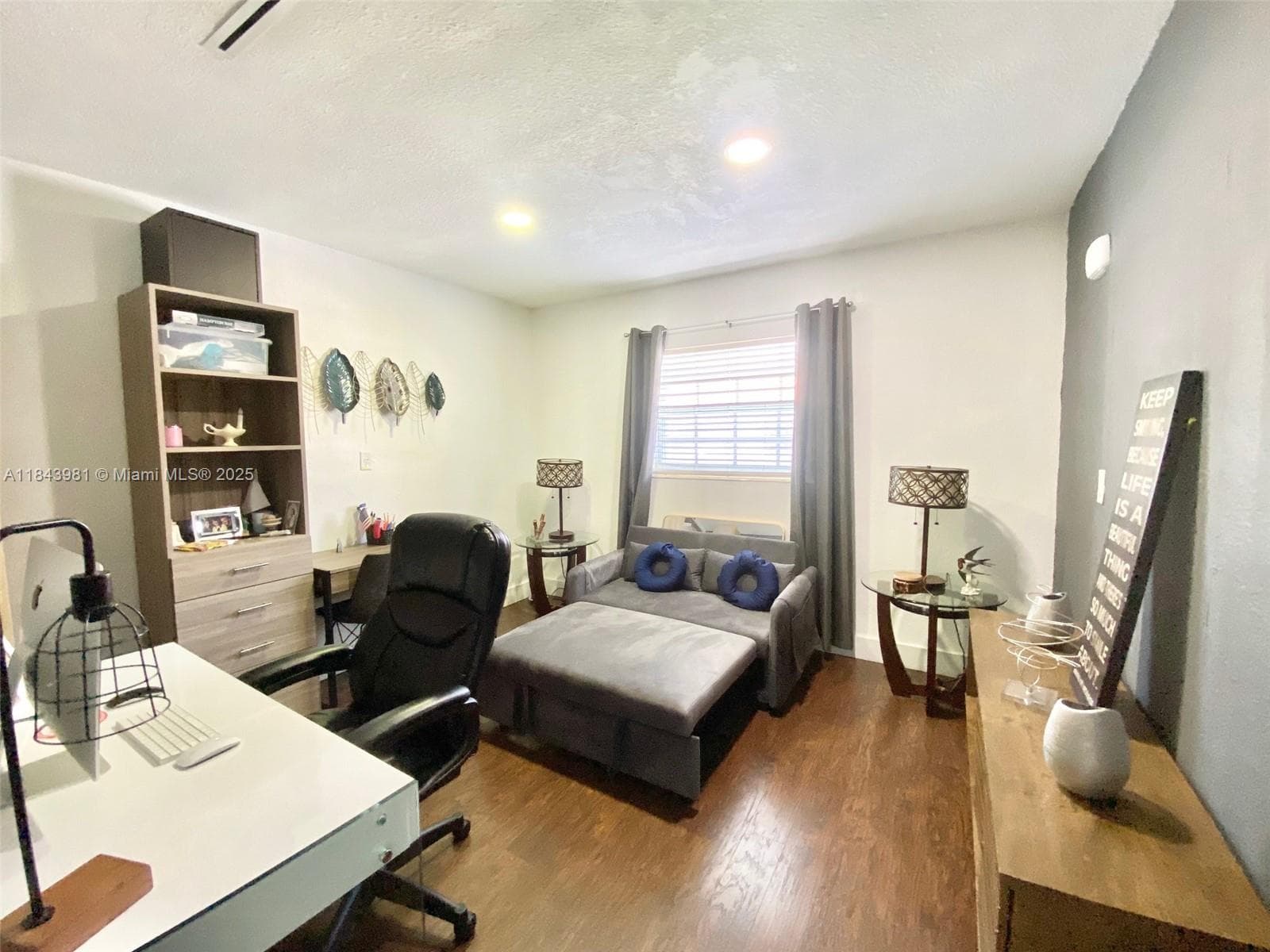 739 NW 112th St, Miami FL 33168 — 21