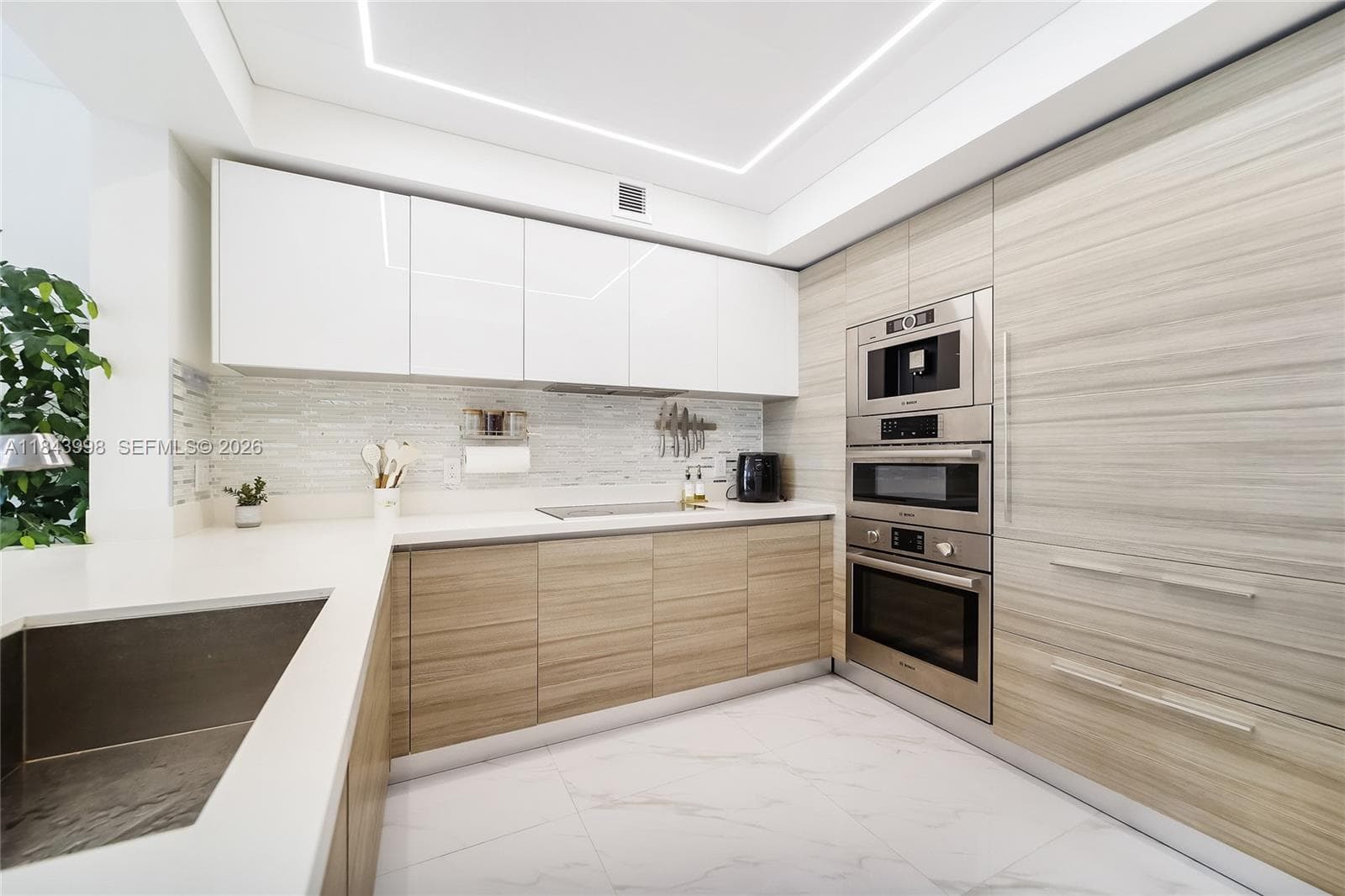 300 Sunny Isles Blvd # 2203, Sunny Isles Beach FL 33160 — 14