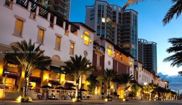 300 Sunny Isles Blvd # 2203, Sunny Isles Beach FL 33160 — 60