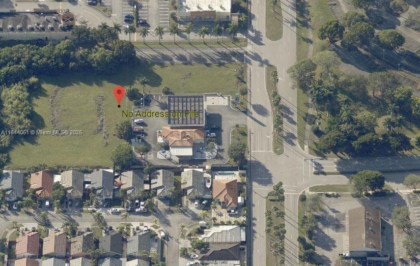 147 Ave, Miami FL 33196 — 2
