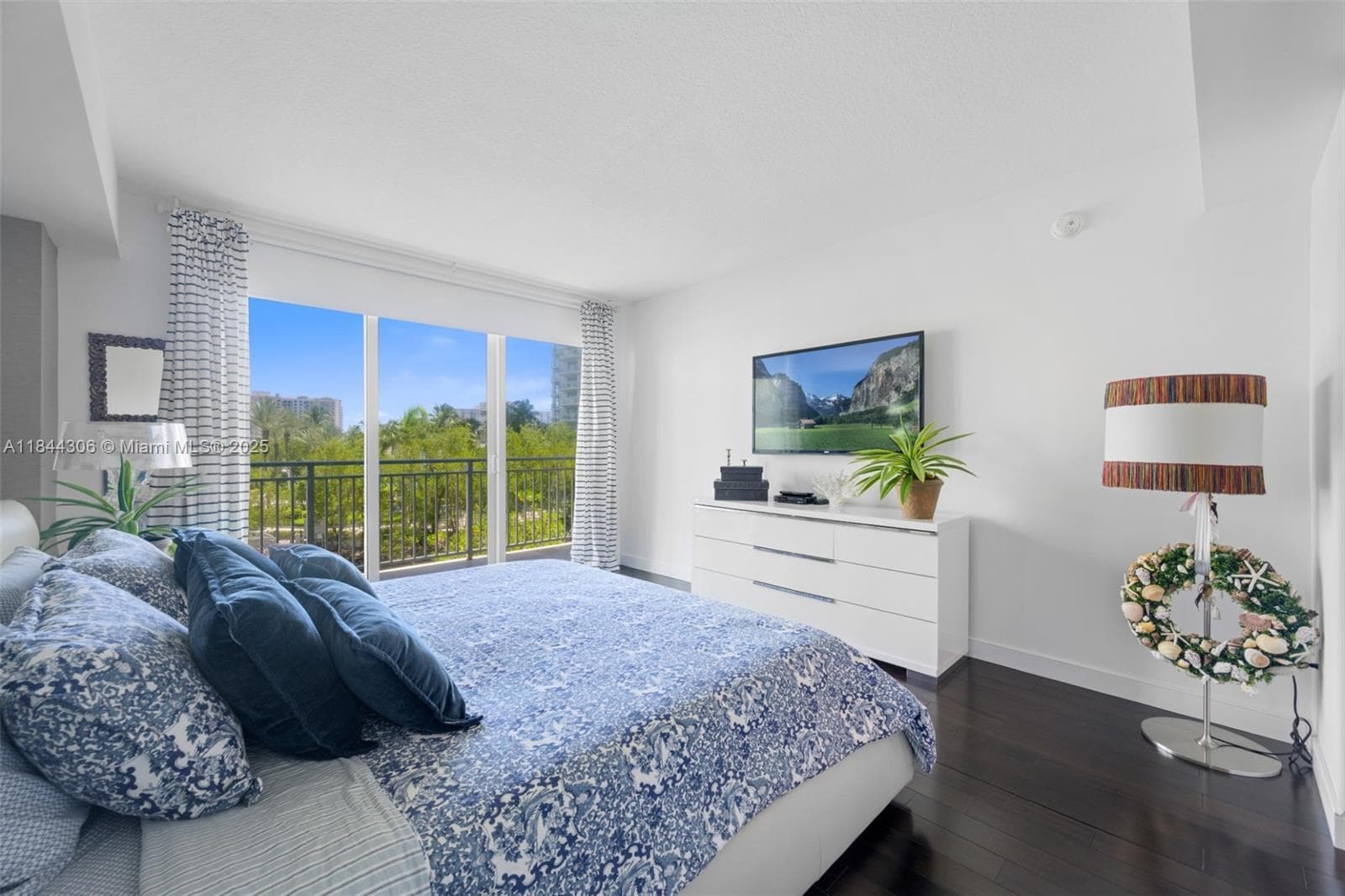 150 Sunny Isles Blvd, Sunny Isles Beach FL 33160 — 16