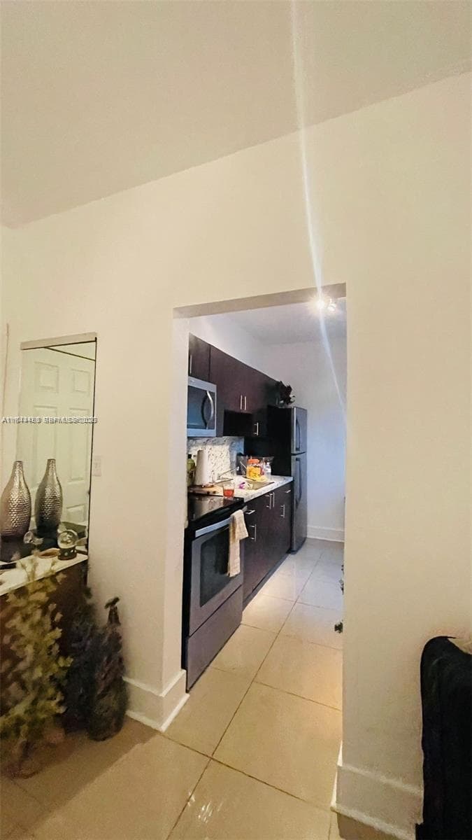 876 SW 2nd St, Miami FL 33130 — 6