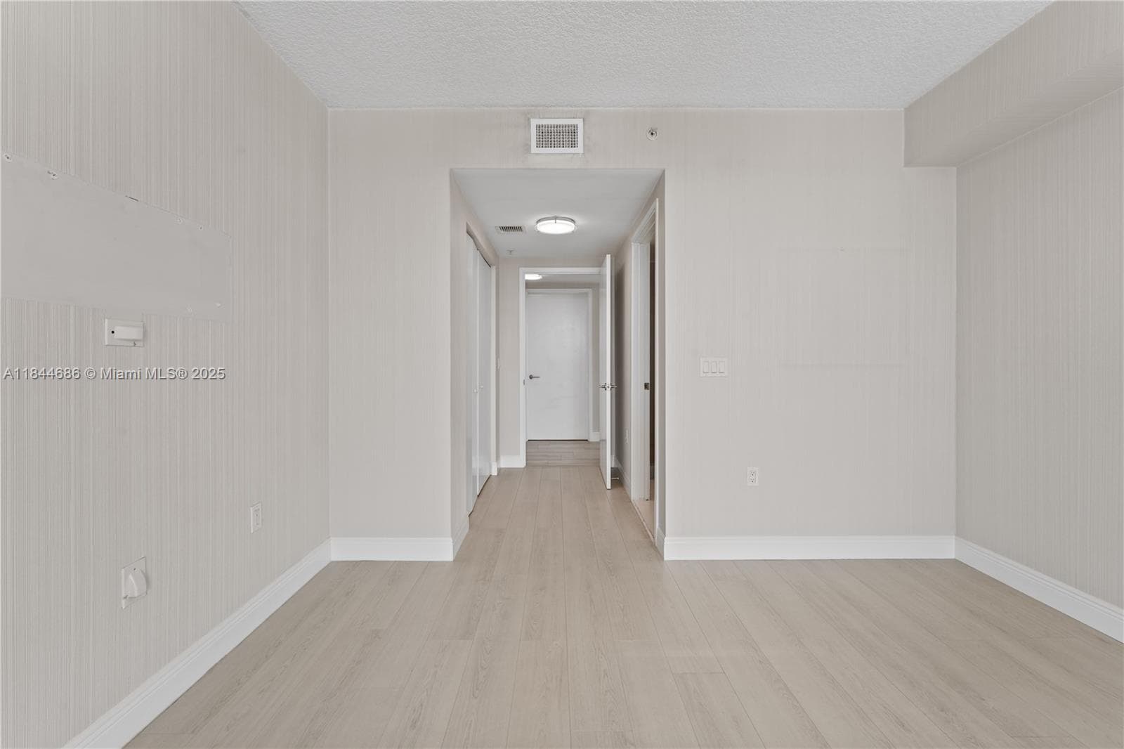300 Sunny Isles Blvd # 1107, Sunny Isles Beach FL 33160 — 24