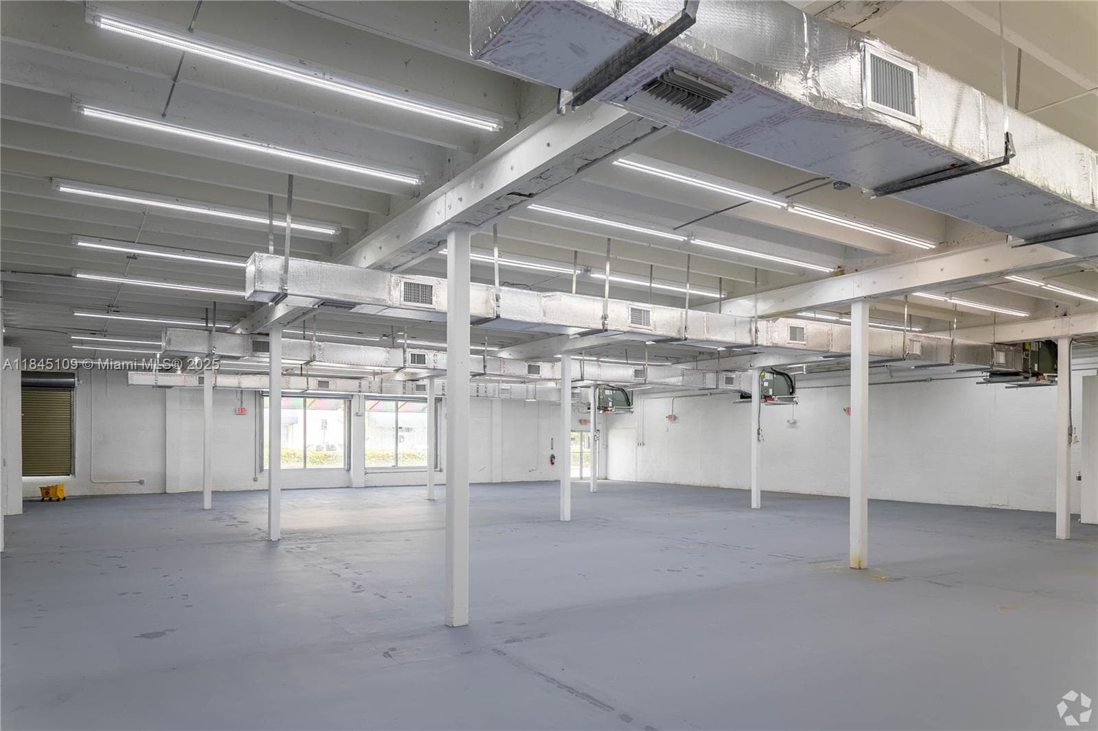 2090 NW 21st St, Miami FL 33142 — 6