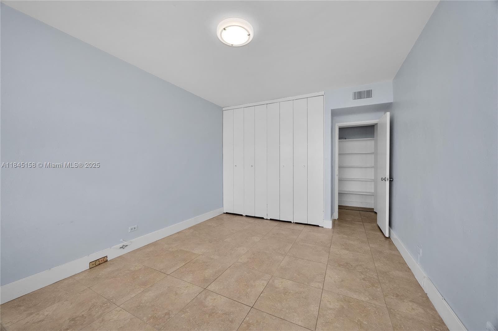 7441 Wayne Ave # 15E, Miami Beach FL 33141 — 23
