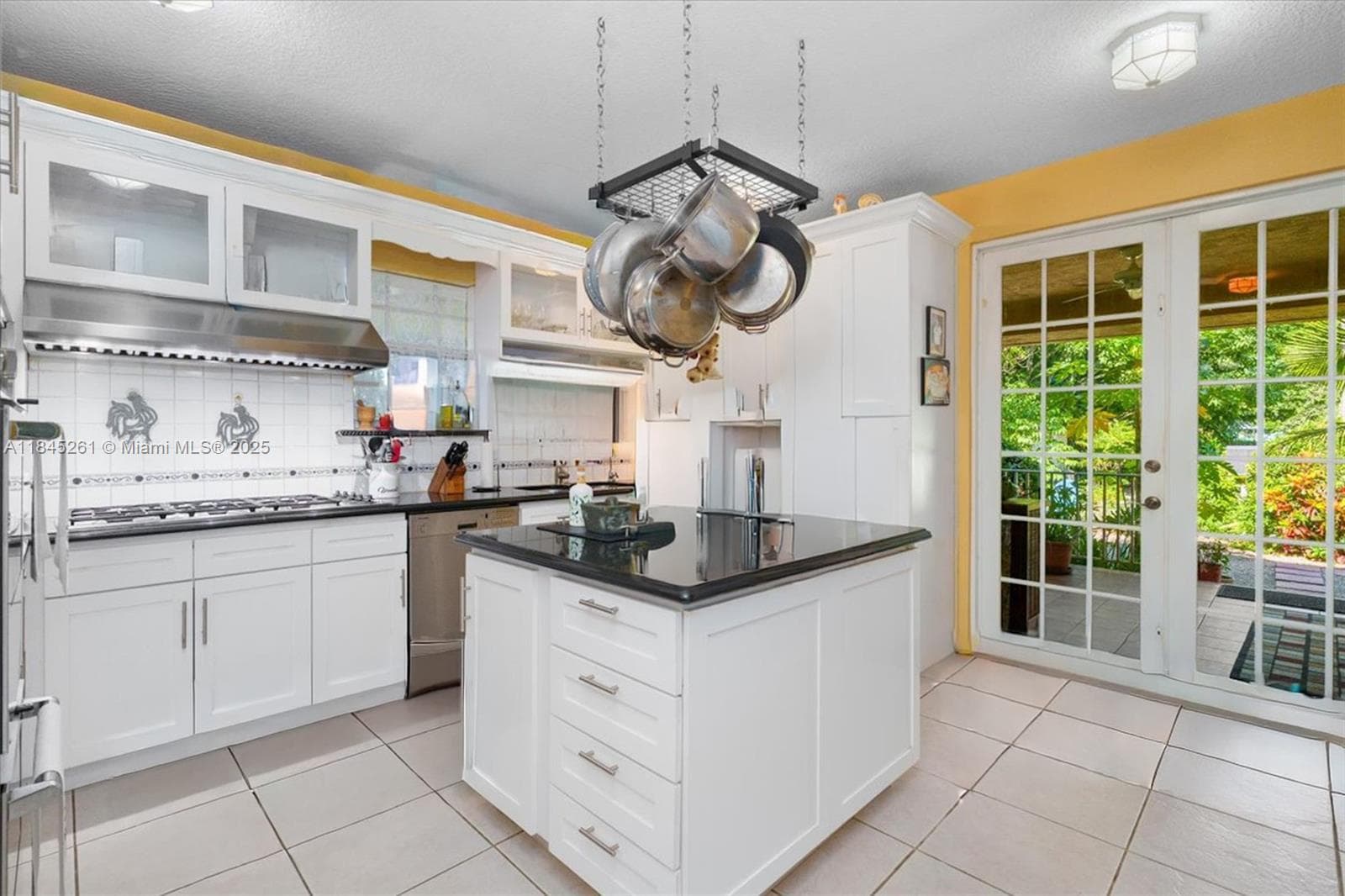 23600 SW 187th Ave, Homestead FL 33031 — 21