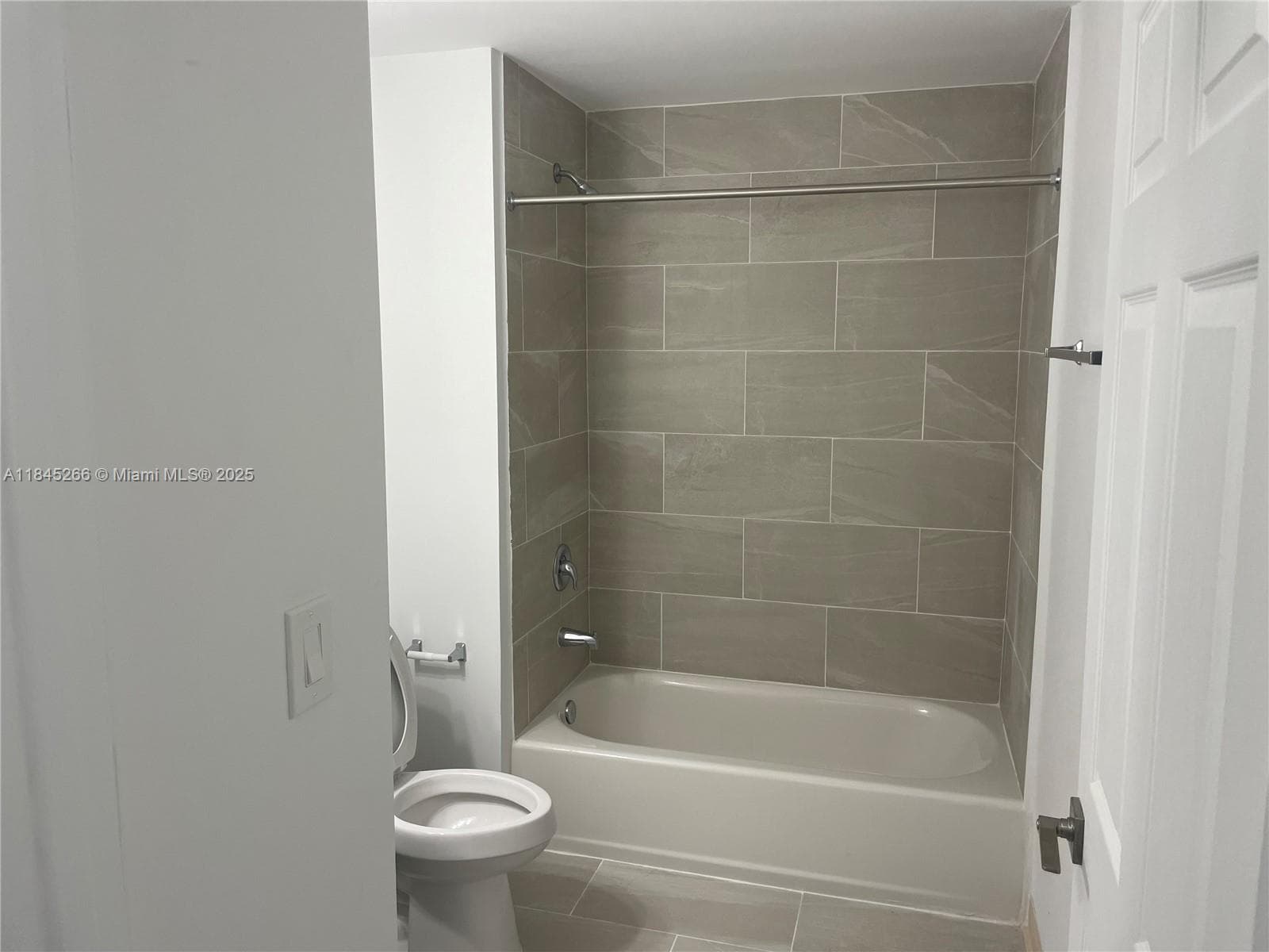 Franklin Sub, South Miami, FL — 12