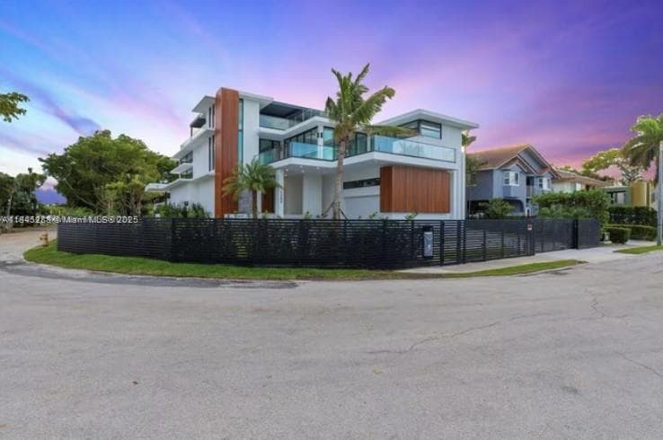1248 NE 89th St, Miami FL 33138 — 62