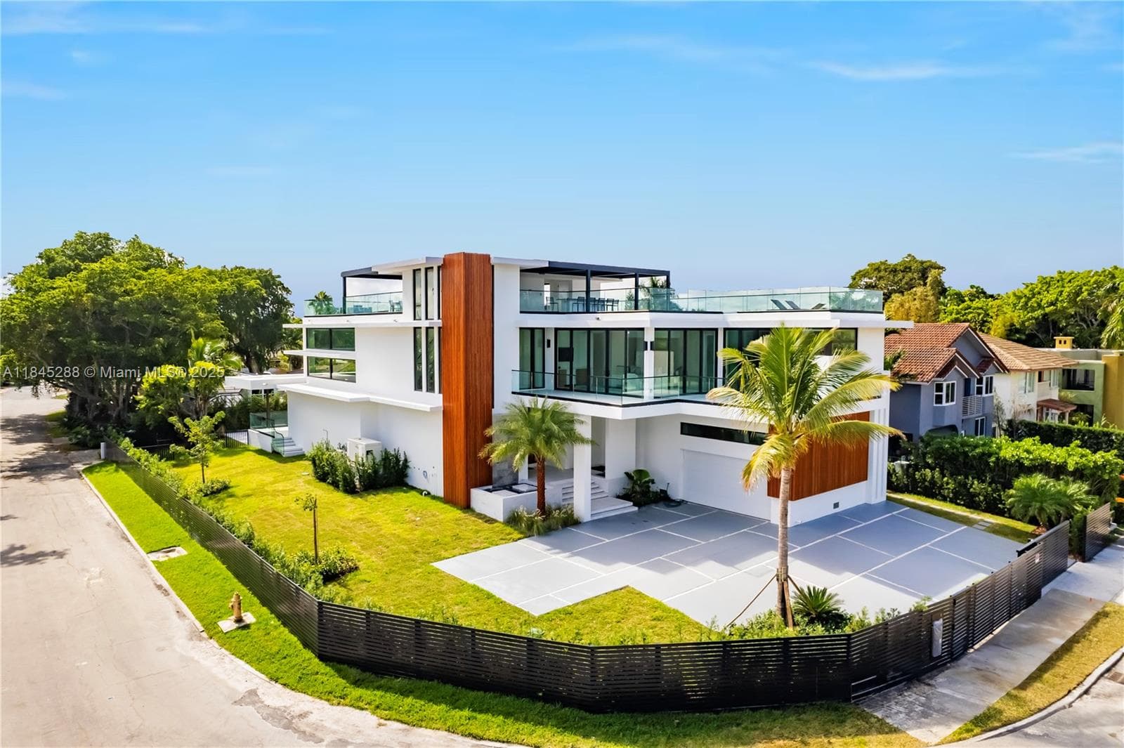 1248 NE 89th St, Miami FL 33138 — 1