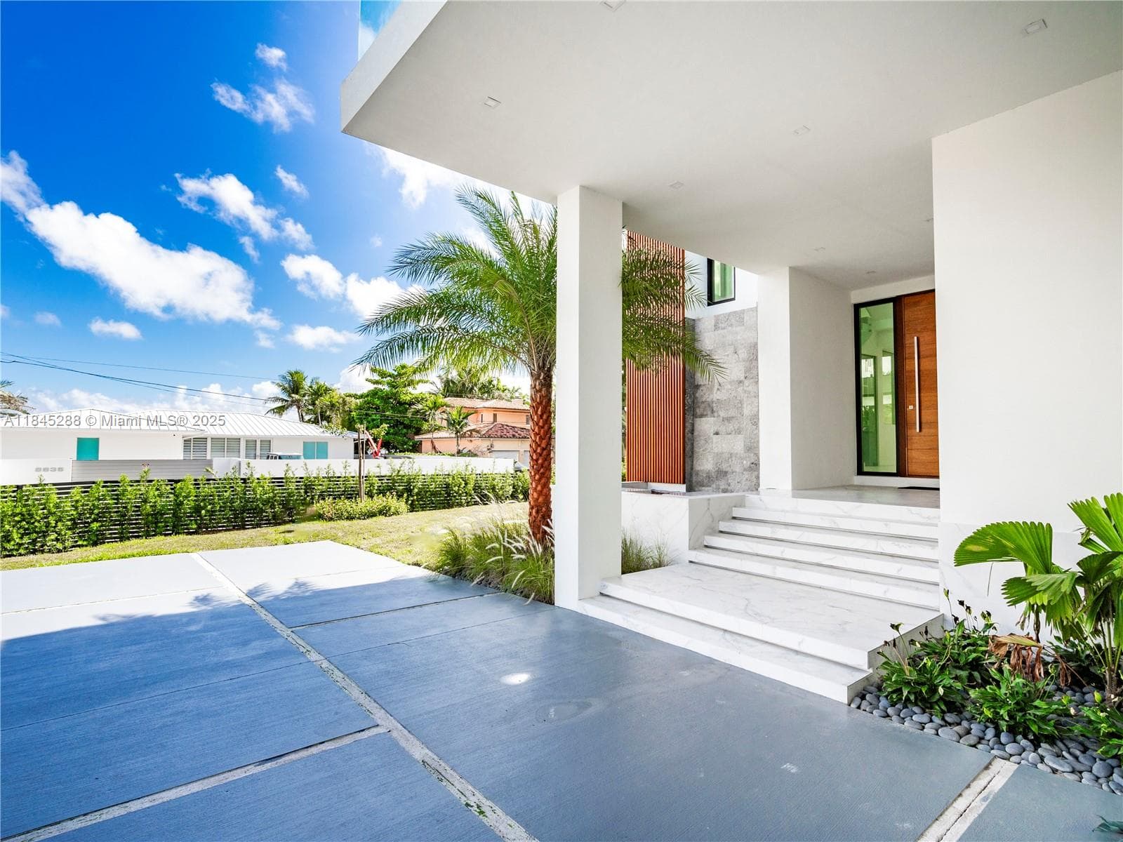 1248 NE 89th St, Miami FL 33138 — 58