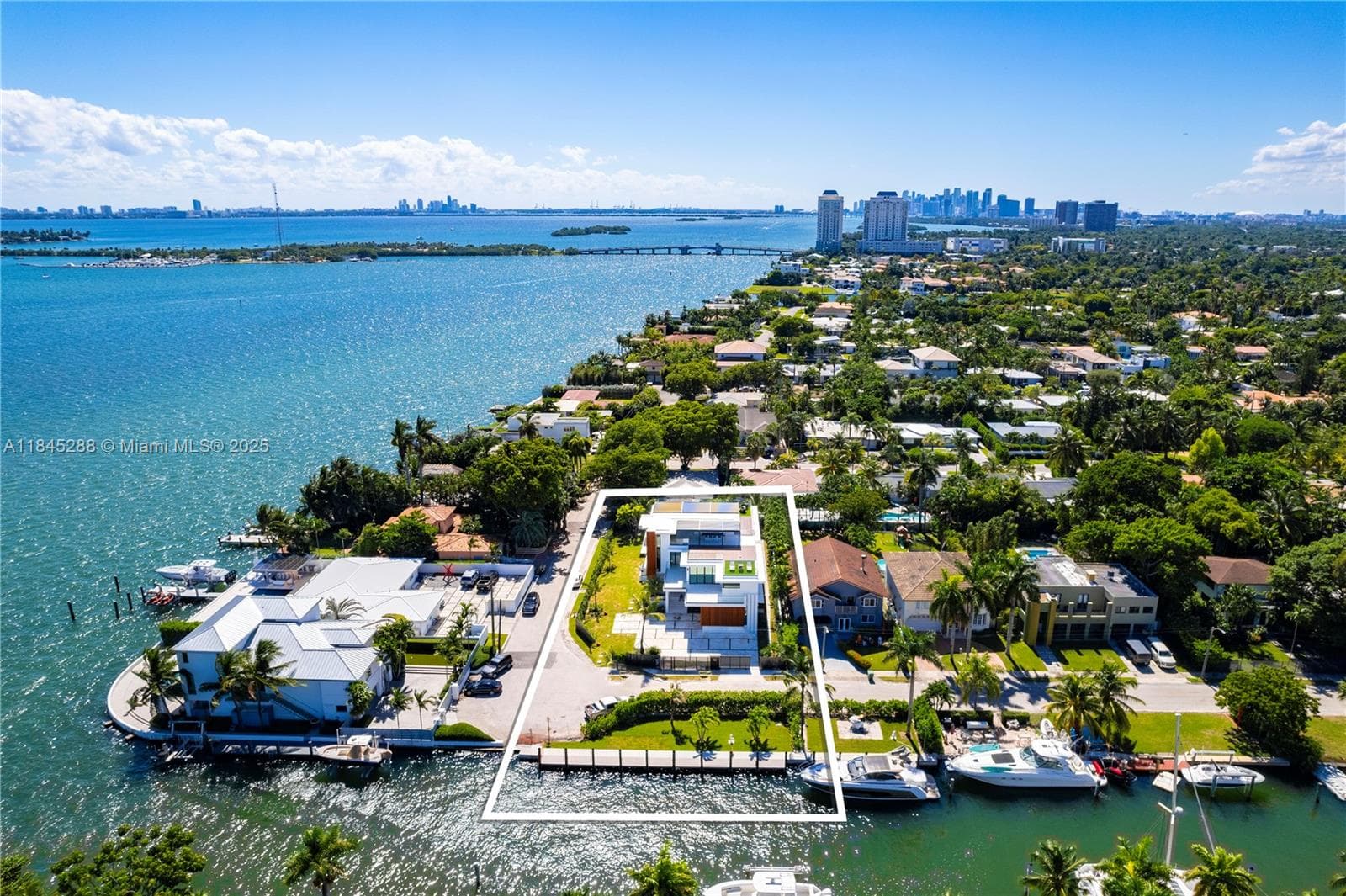 1248 NE 89th St, Miami FL 33138 — 64