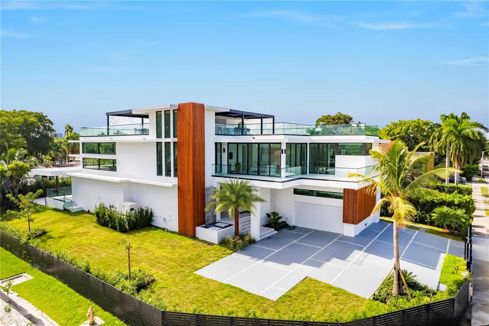 1248 NE 89th St, Miami FL 33138 — 60