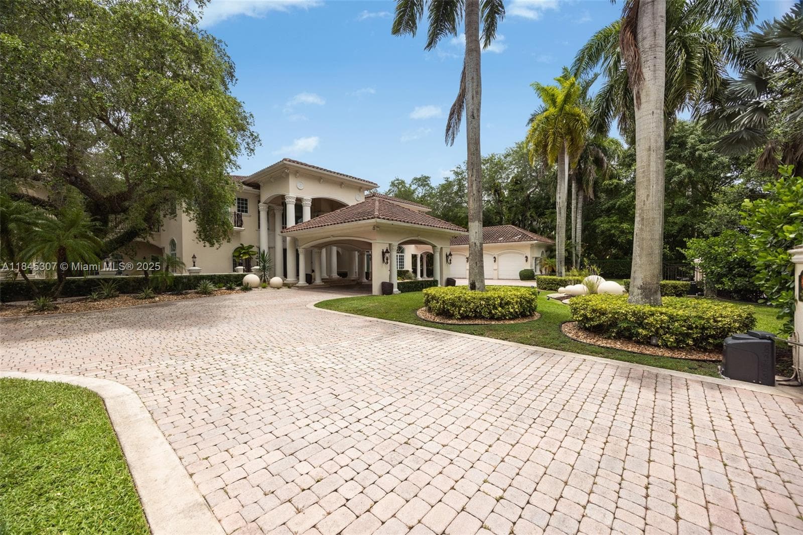 0 7245 SW 104th St, Pinecrest FL 33156 — 13